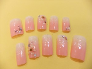 ネイル　ピンク　グラデーション　桜